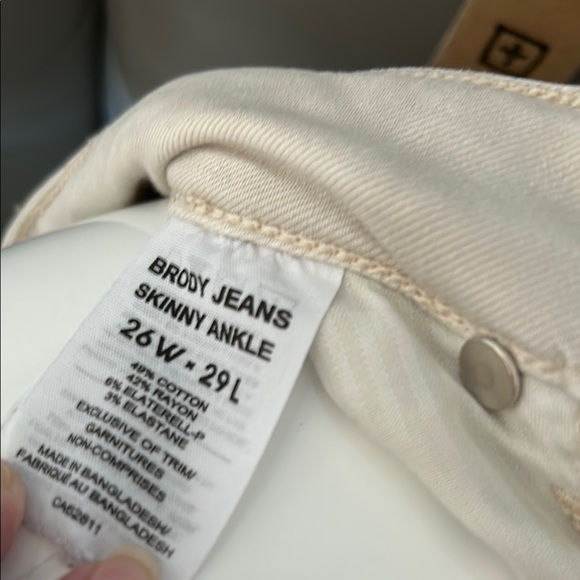 Brody Jeans Stretchy Ankle Cut - Picture 2 of 12